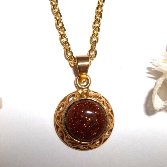 Orange Sandstone Sunstone Faux Gemstone Necklace Gold Pendant Circle Girl D018 - Picture 5 of 5